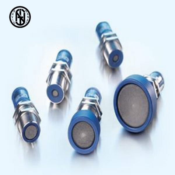 Microsonic-crm-Ultrasonic-chemical-resistant-Sensors